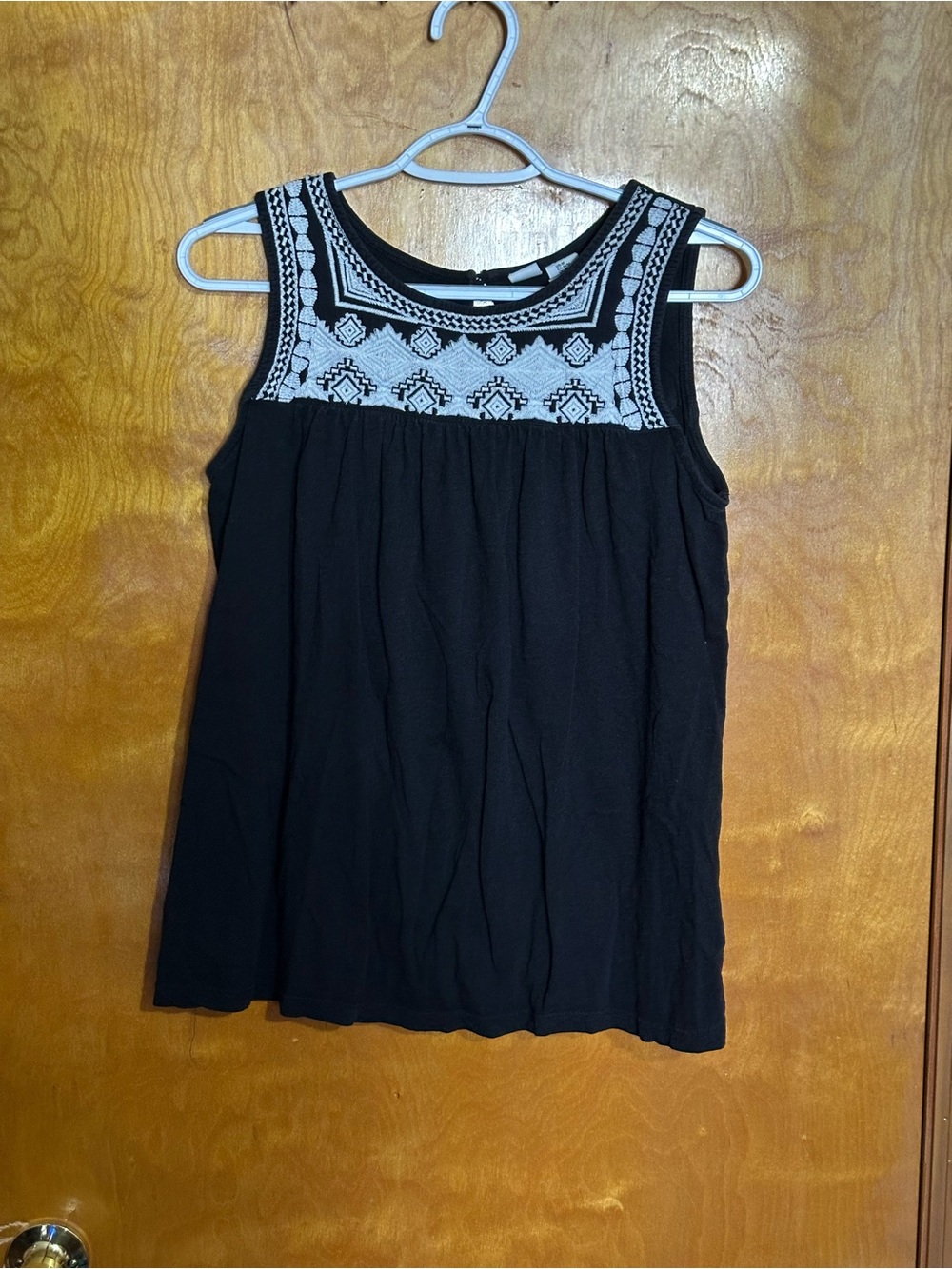 Artisan Ny Black Sleeveless Tank with White Embroidered Yoke